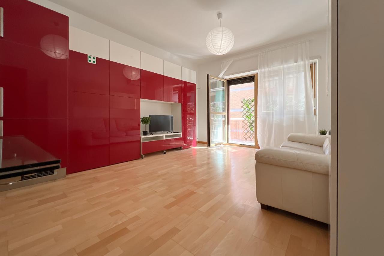 La Casa Di Roma Apartment Exterior photo